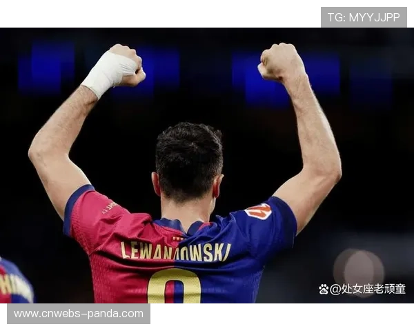 巴萨年度进球破百，莱万金靴竞争领先本泽马